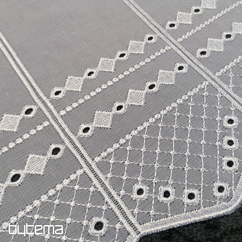 Curtain for stained glass V615