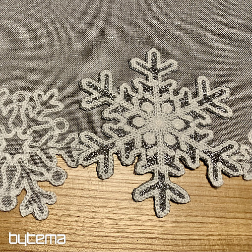 Embroidered Christmas tablecloth gray with flakes