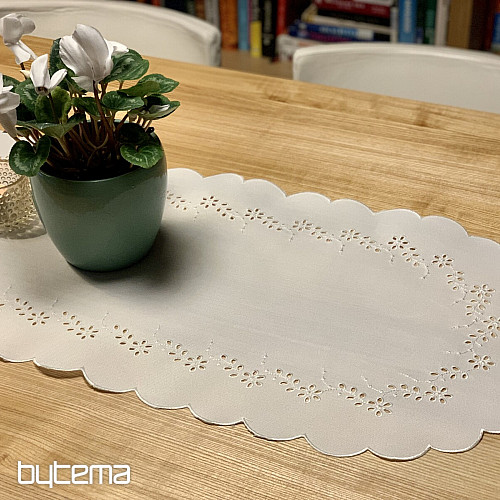 Embroidered tablecloth and oval EMBROIDERED FLOWERS white