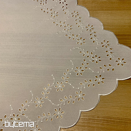 Embroidered tablecloth and oval EMBROIDERED FLOWERS white