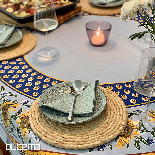 SUNFLOWER tablecloth and circle