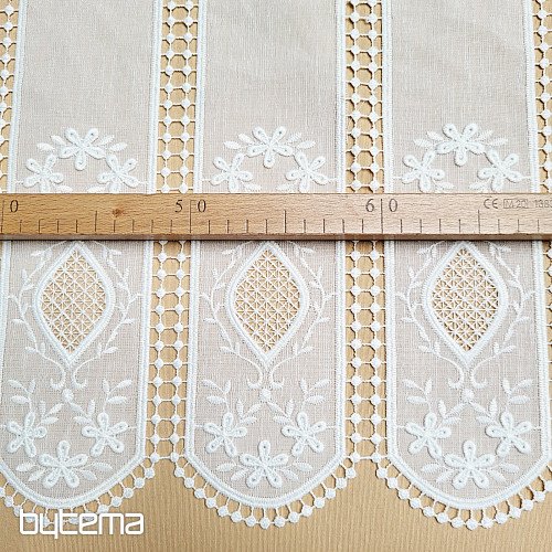 Luxurious embroidered stained glass curtain IVORY