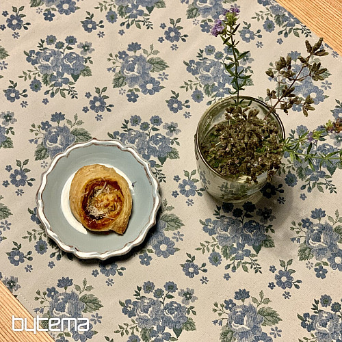 Tablecloth and shawl TOSCANA VALERY blue flower