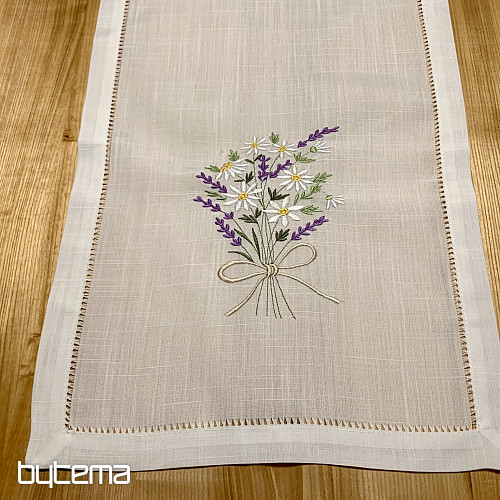 Embroidered tablecloth and shawl BOUQUET OF DAISY