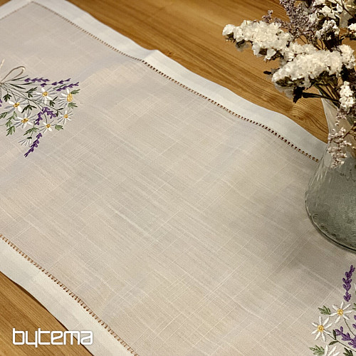 Embroidered tablecloth and shawl BOUQUET OF DAISY