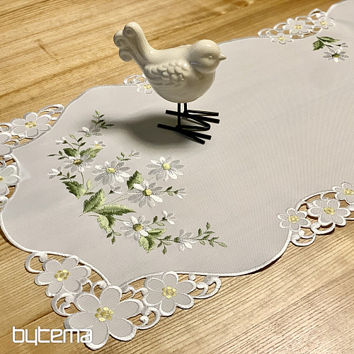 DAISY embroidered tablecloth and scarf