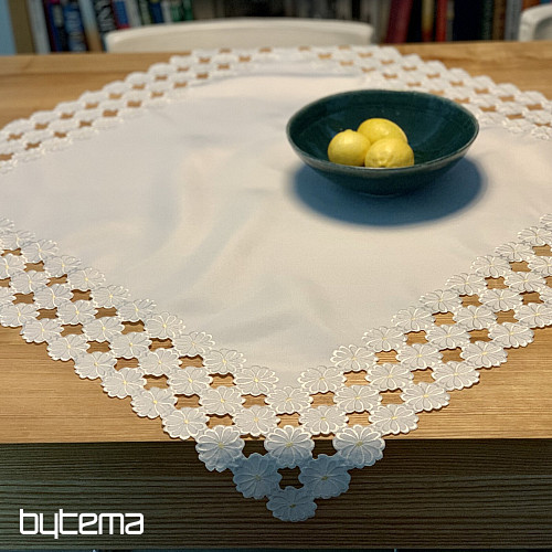Table cloth embroidered DAISY