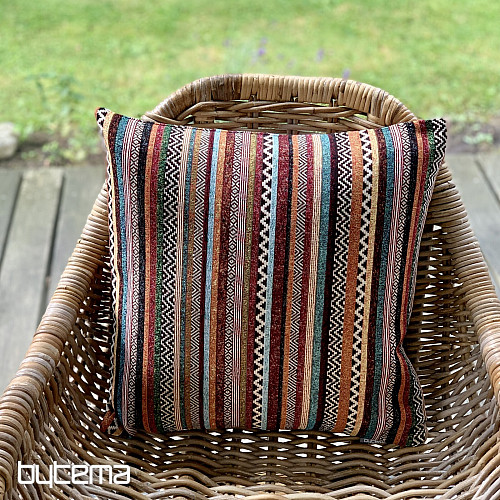 Tapestry covering PIPERITA
