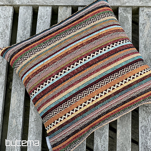 Tapestry covering PIPERITA