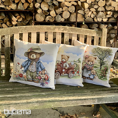 Tapestry pillowcase BEAR FAMILY