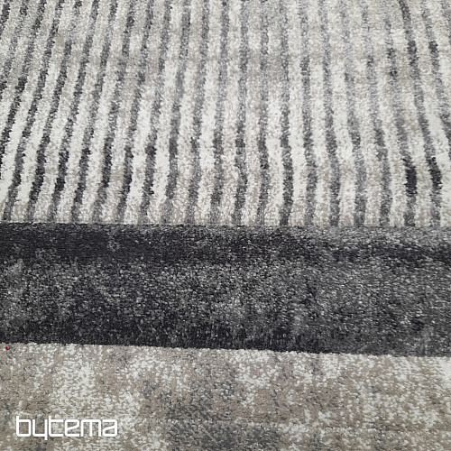 GEOMETRY piece carpet