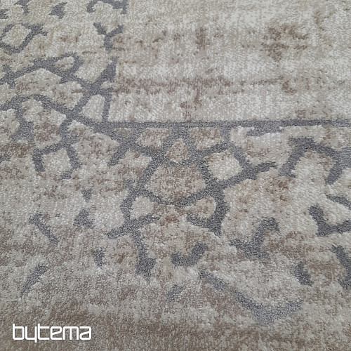SAGA rectangular and ornamental piece carpet