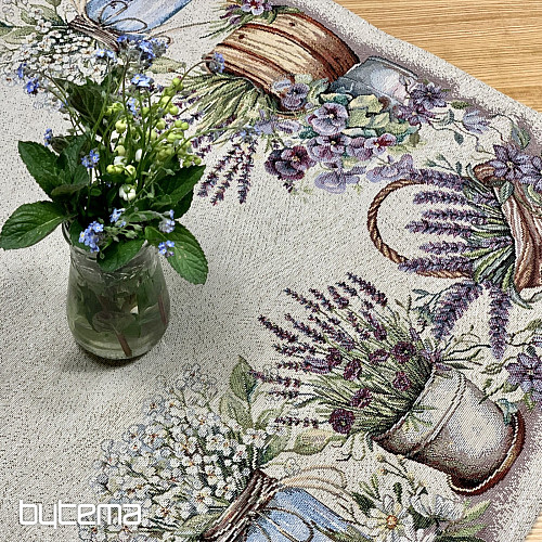 Tapestry tablecloth and scarf BEAUTY IN THE CART