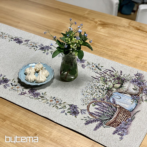 Tapestry tablecloth and scarf BEAUTY IN THE CART
