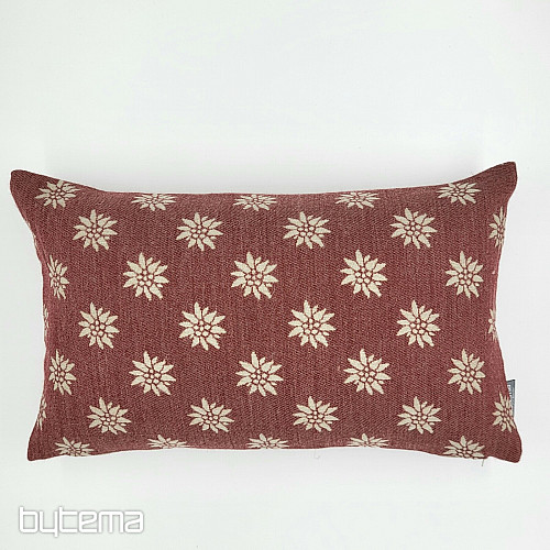 Luxurious decorative cover PROTEŽ ALPINE RED