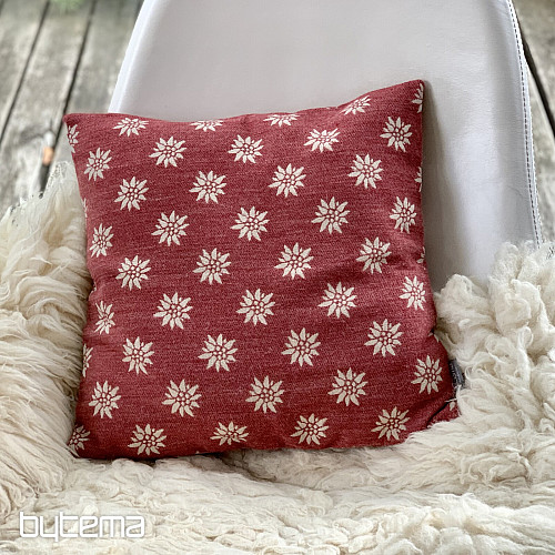 Luxurious decorative cover PROTEŽ ALPINE RED