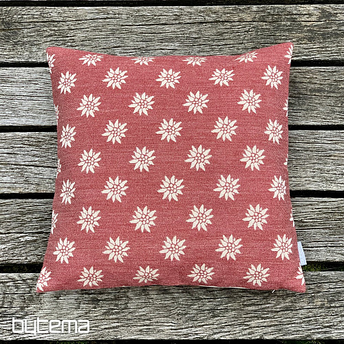 Luxurious decorative cover PROTEŽ ALPINE RED