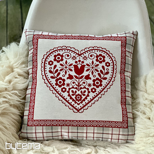 Tapestry pillowcase HEART IN A BOX 2