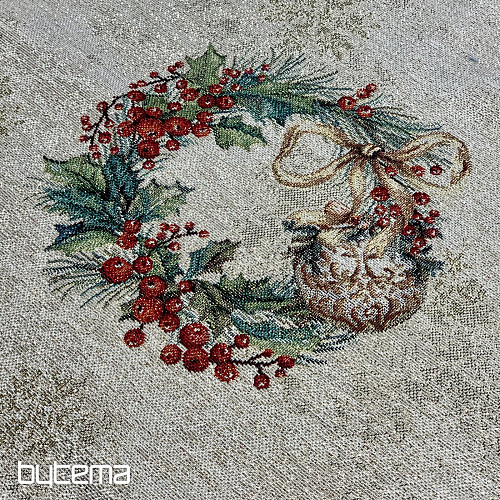 Tapestry tablecloth and scarf FLAMING CANDLES green trim