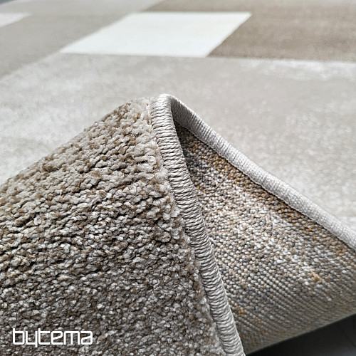 SQUARE piece carpet