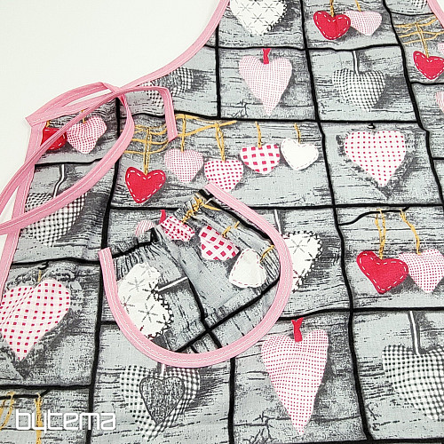 Apron with bib PATCHWORK HEART SEWN