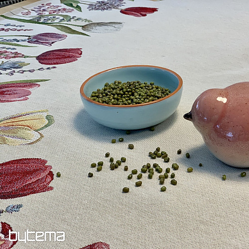Round tapestry tablecloth TULIPS SPRING III