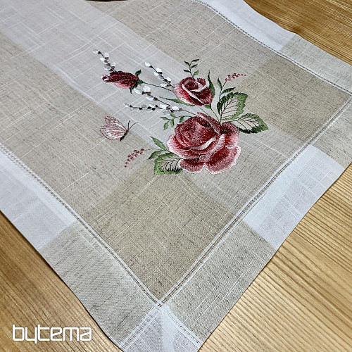 Embroidered tablecloth and scarf Roses and kittens