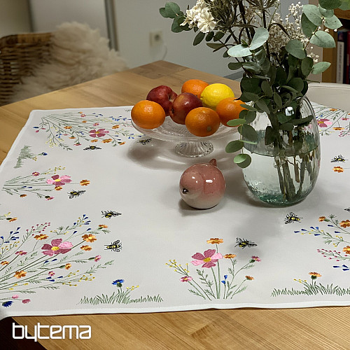 Embroidered tablecloth and scarf Meadow and bees