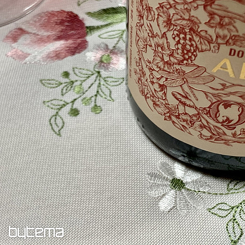 Embroidered tablecloth and scarf BOUQUET WITH TULIPS