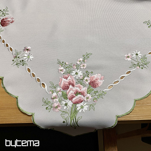 Embroidered tablecloth and scarf BOUQUET WITH TULIPS