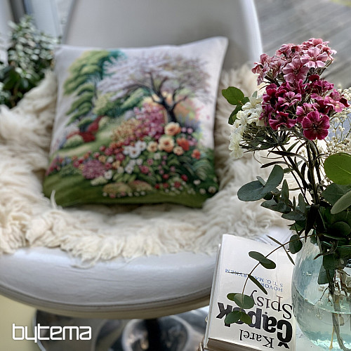 Tapestry pillowcase STILL LIFE IN THE PARK