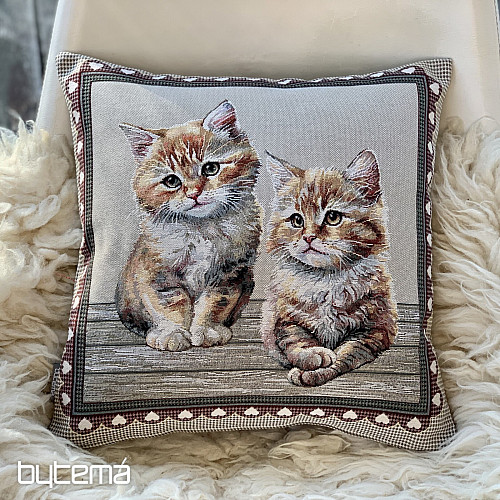 Tapestry pillowcase CATS IN A FRAME