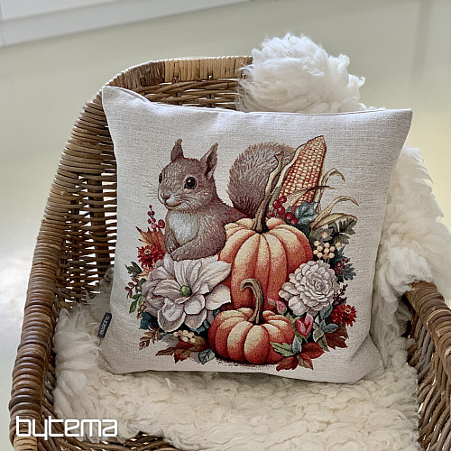 Tapestry pillowcase PUMPKIN AND SQUIRREL