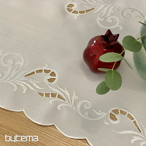 Tablecloth and scarf WHITE DREAM embroidered