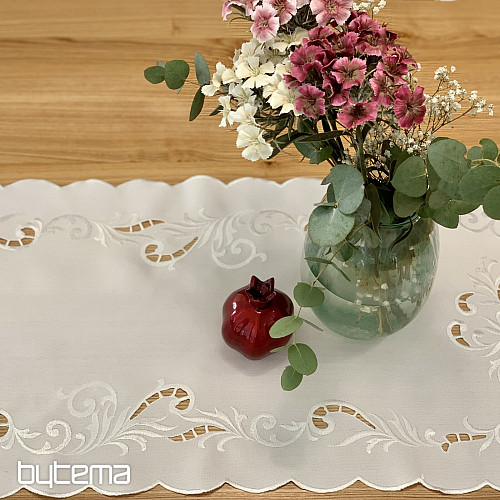 Tablecloth and scarf WHITE DREAM embroidered