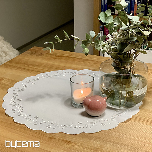Tablecloth and scarf WHITE FLOWERS embroidered