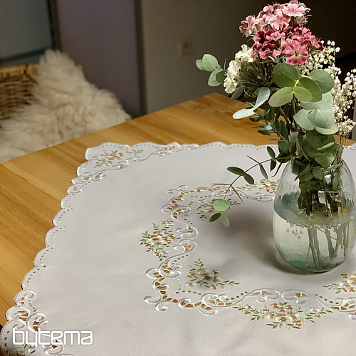 Tablecloth and scarf FLOWERS apricot embroidered