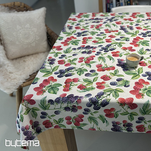 Tablecloth RASPBERRIES AND BLACKBERRIES
