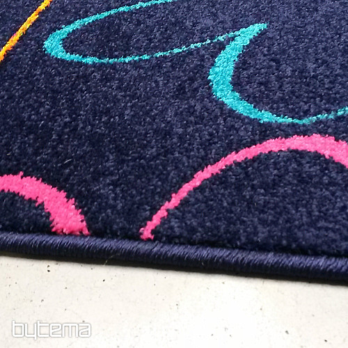 children carpet round HEARTS