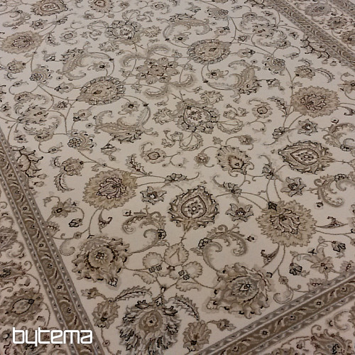 Woolen classic carpet ORIENT DIAMOND 7253/104