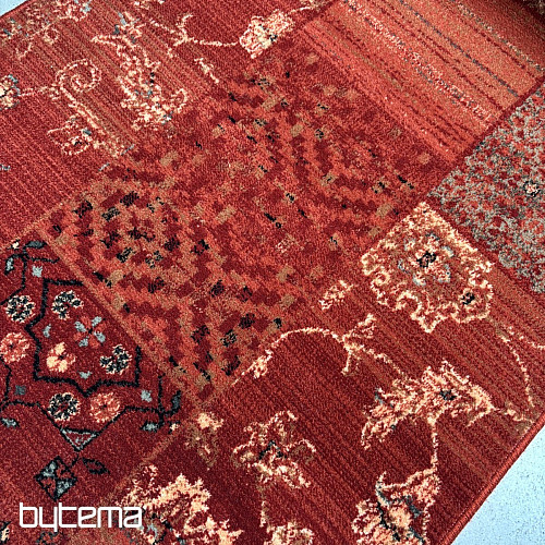 Luxurious woolen tread ROYAL PATCHWORK red
