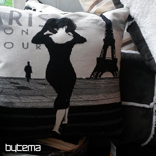 Decorative pillow PARIS STAR lady