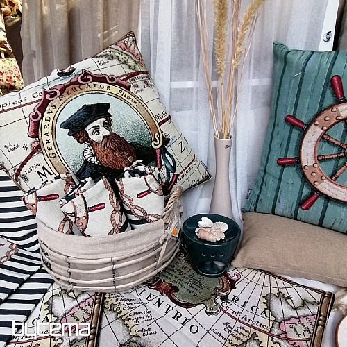Large tapestry cushion cover TERRA MERCATOR