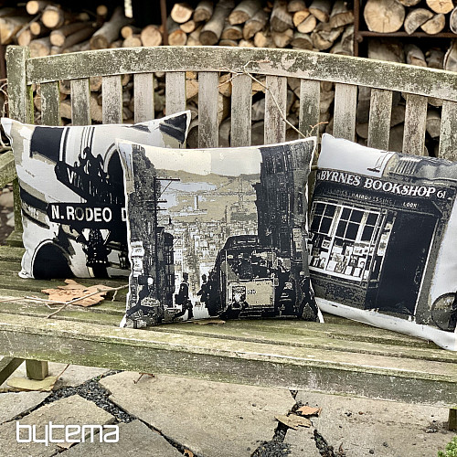 Tapestry pillowcase CITY