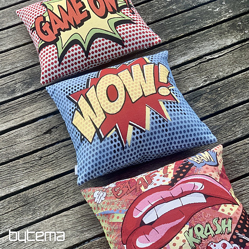 Tapestry cushion cover COMICS LIPS