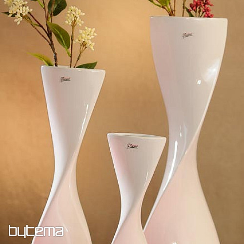 Beauty white vase