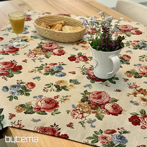 Tapestry Romantic Roses Tablecloth