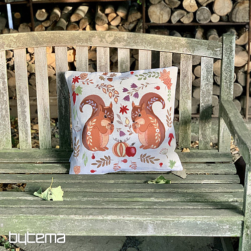Tapestry cushion cover MERRY ANIMALS 4