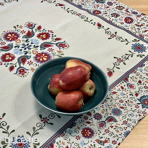 Tapestry tablecloth and scarf JURKOVIČ 1