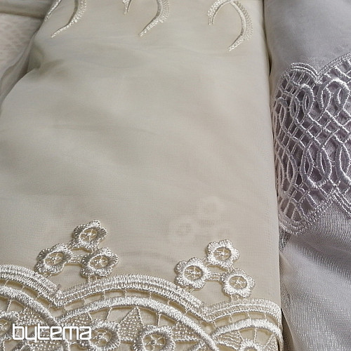 Luxurious embroidered curtain GERSTER SMETANOVÁ